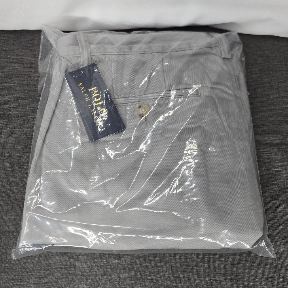 Polo Ralph Lauren Mens Classic Fit Casual Chino Pants (Soft Grey, 33W x 32L)